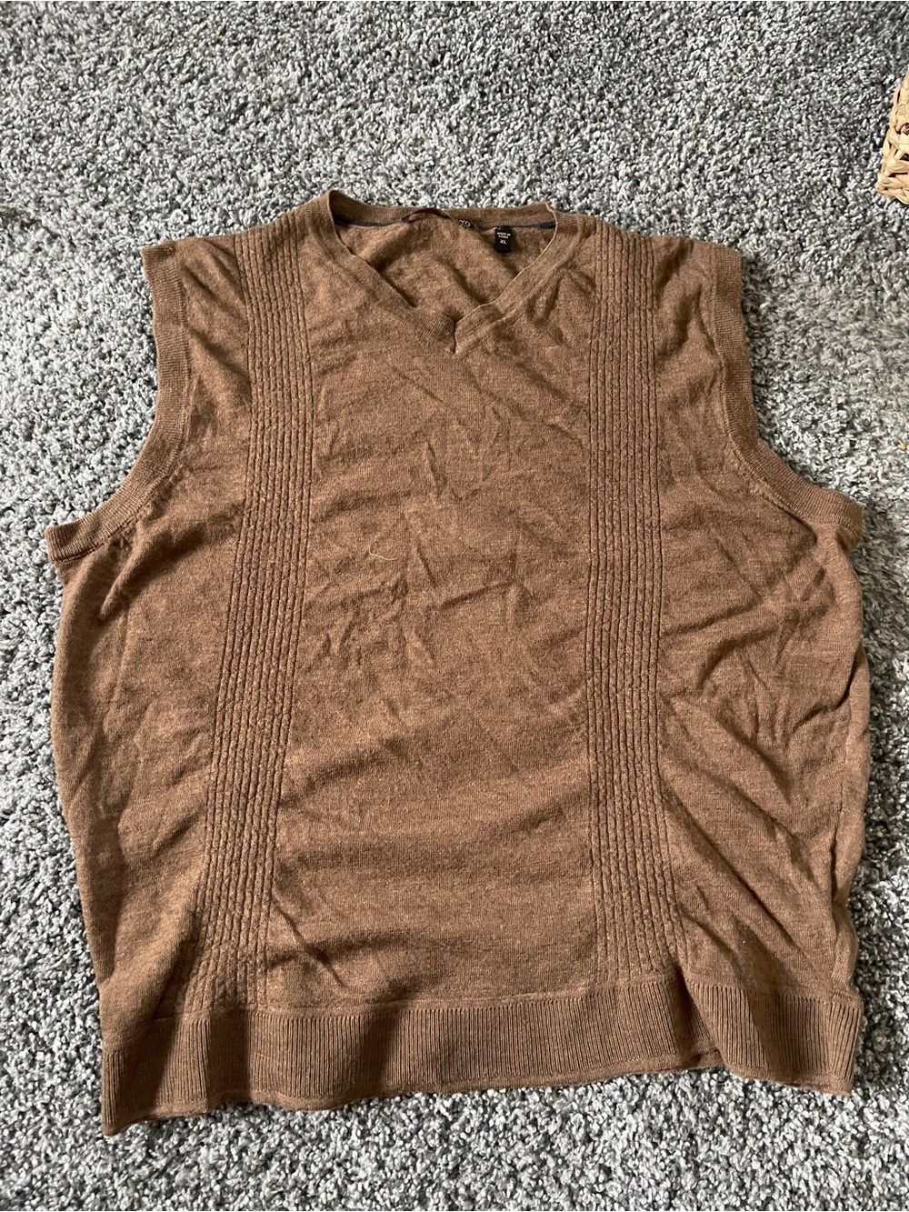 Classic Merano wool Brown V-Neck Sweater Vest size XL fall fashion